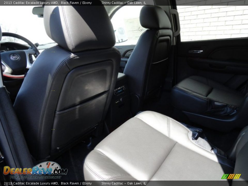 2013 Cadillac Escalade Luxury AWD Black Raven / Ebony Photo #11