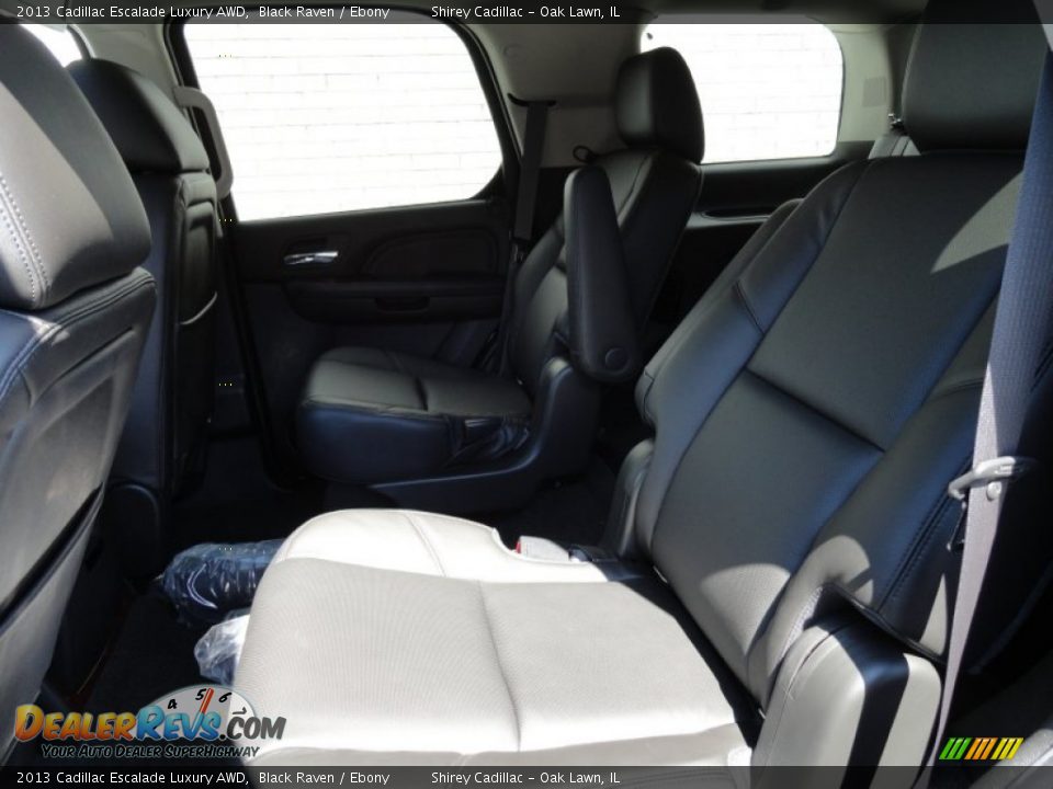 2013 Cadillac Escalade Luxury AWD Black Raven / Ebony Photo #12