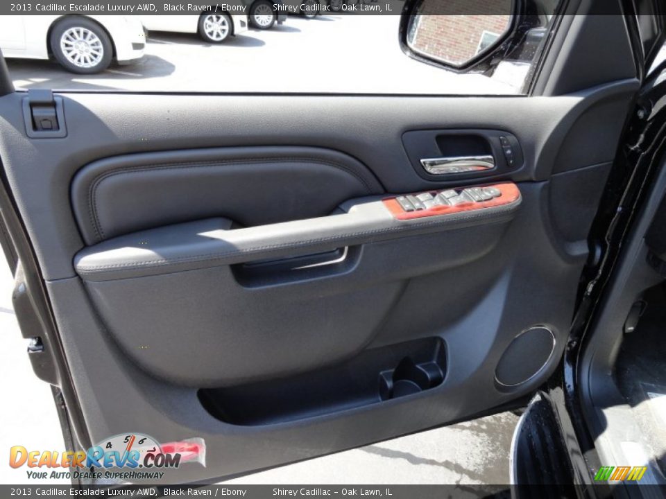 2013 Cadillac Escalade Luxury AWD Black Raven / Ebony Photo #17