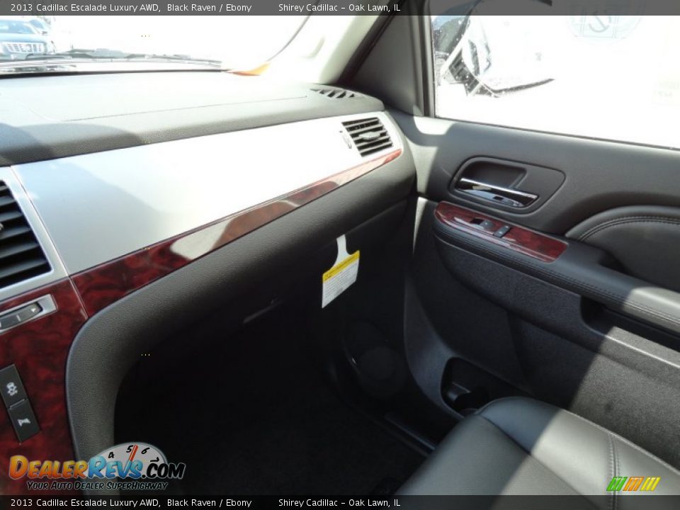 2013 Cadillac Escalade Luxury AWD Black Raven / Ebony Photo #21