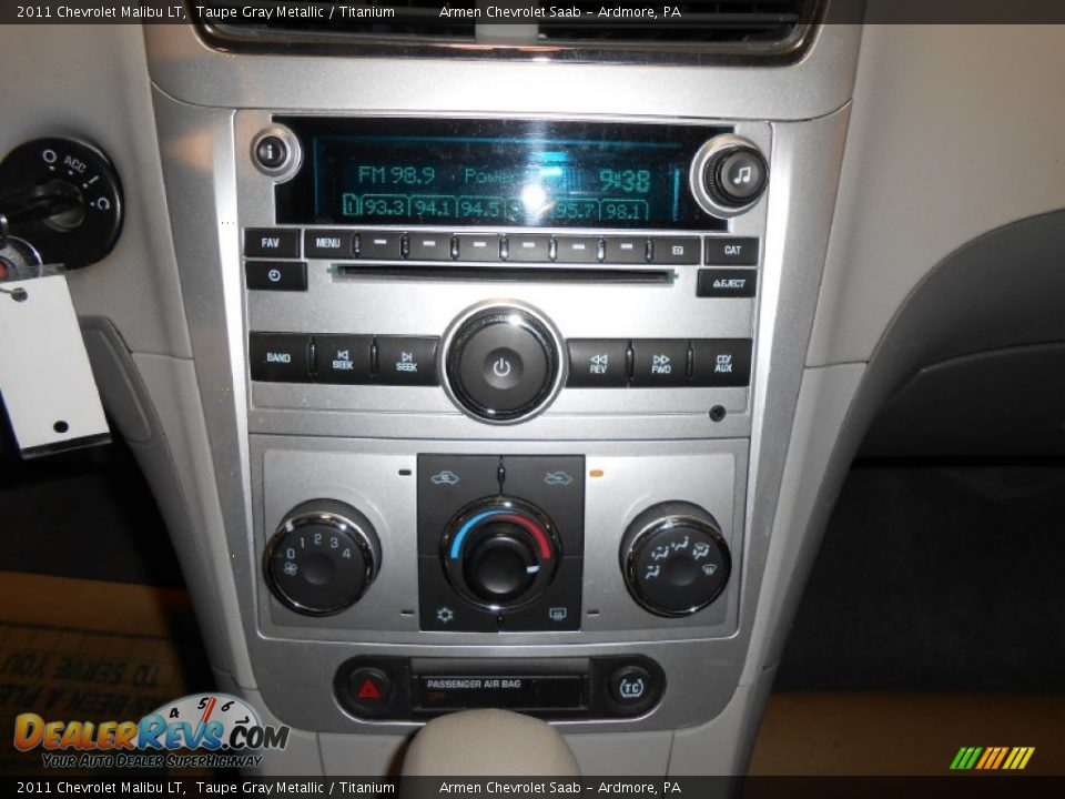 2011 Chevrolet Malibu LT Taupe Gray Metallic / Titanium Photo #23