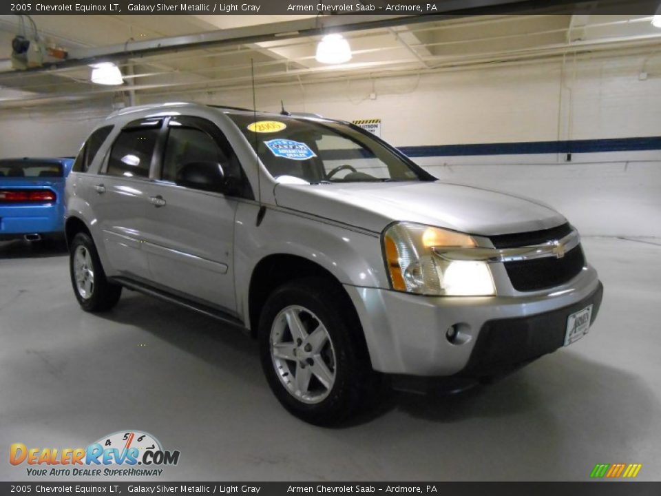 2005 Chevrolet Equinox LT Galaxy Silver Metallic / Light Gray Photo #3