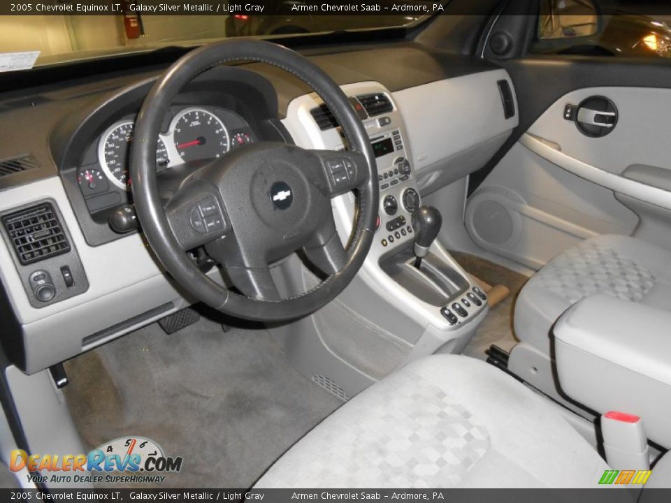 2005 Chevrolet Equinox LT Galaxy Silver Metallic / Light Gray Photo #9