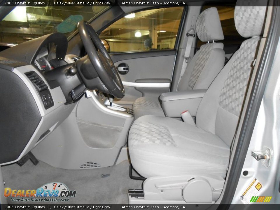 2005 Chevrolet Equinox LT Galaxy Silver Metallic / Light Gray Photo #10