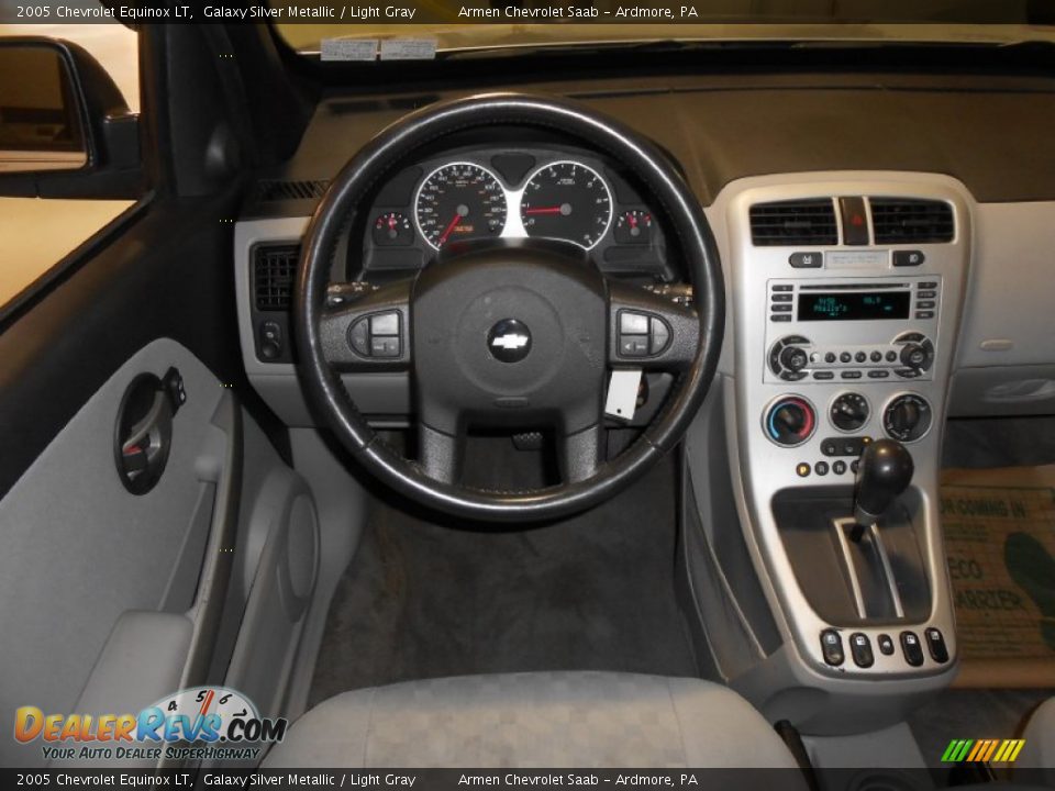 2005 Chevrolet Equinox LT Galaxy Silver Metallic / Light Gray Photo #19