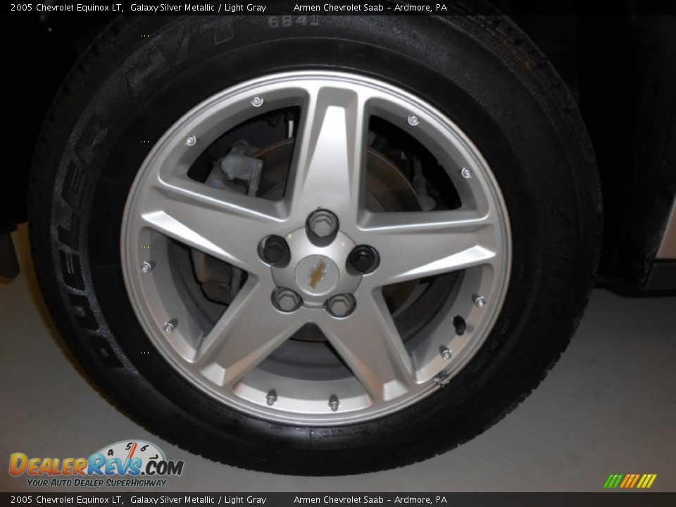 2005 Chevrolet Equinox LT Galaxy Silver Metallic / Light Gray Photo #21