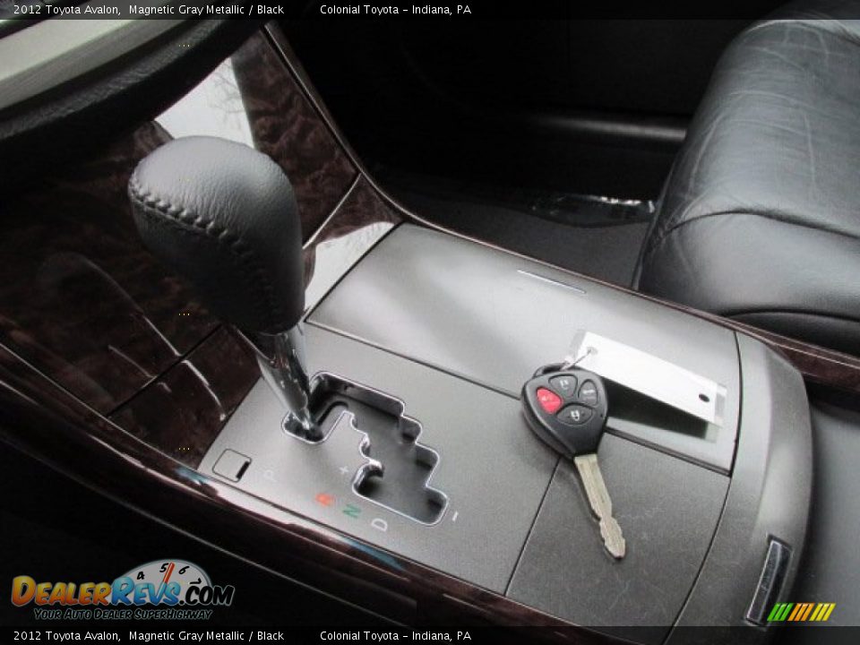 2012 Toyota Avalon Magnetic Gray Metallic / Black Photo #17