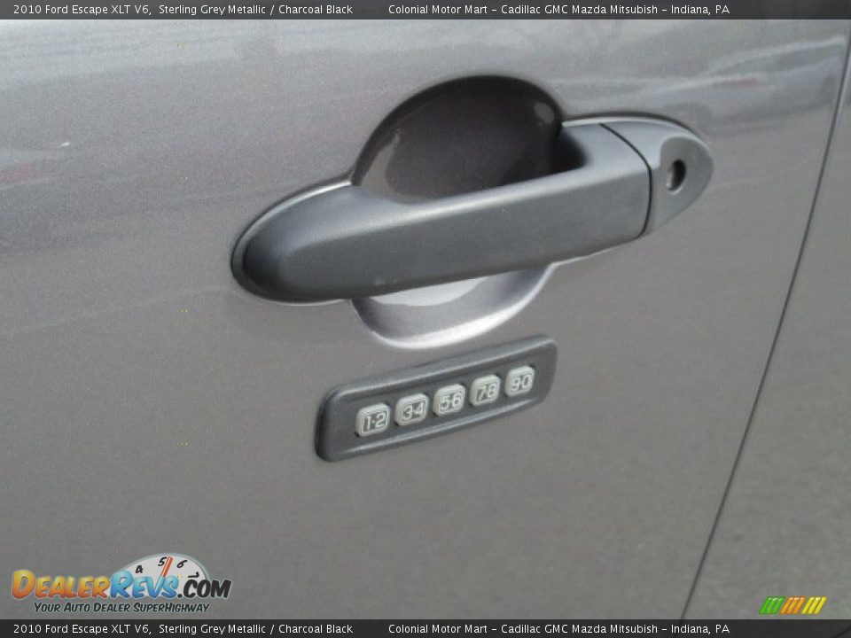 2010 Ford Escape XLT V6 Sterling Grey Metallic / Charcoal Black Photo #4