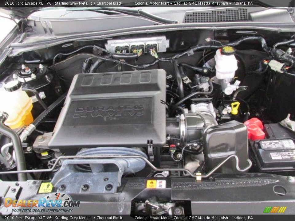 2010 Ford Escape XLT V6 Sterling Grey Metallic / Charcoal Black Photo #9