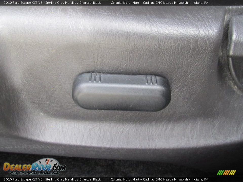 2010 Ford Escape XLT V6 Sterling Grey Metallic / Charcoal Black Photo #11