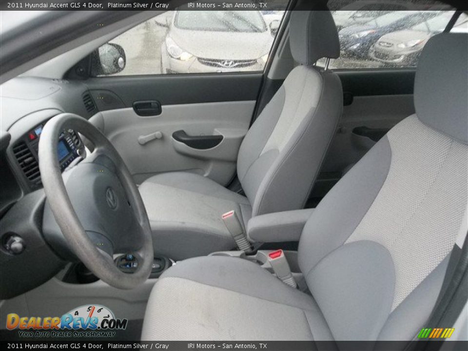 2011 Hyundai Accent GLS 4 Door Platinum Silver / Gray Photo #4