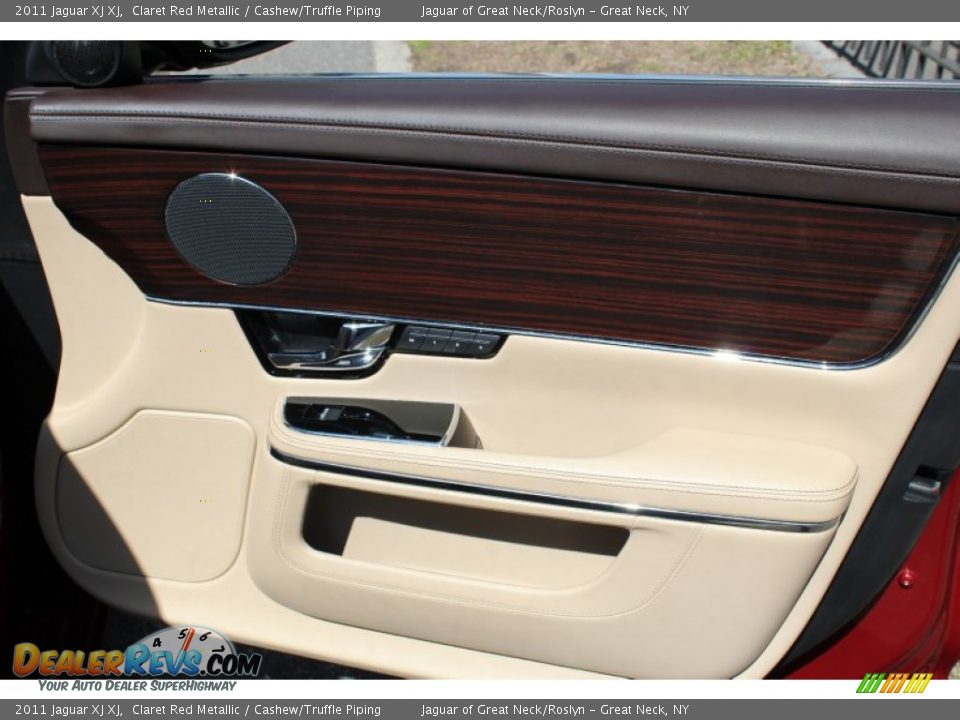 2011 Jaguar XJ XJ Claret Red Metallic / Cashew/Truffle Piping Photo #9