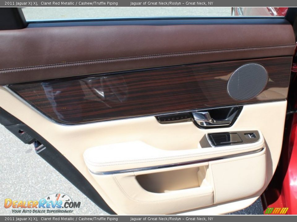 2011 Jaguar XJ XJ Claret Red Metallic / Cashew/Truffle Piping Photo #15