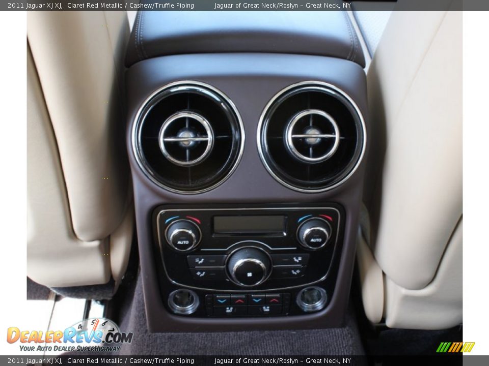 2011 Jaguar XJ XJ Claret Red Metallic / Cashew/Truffle Piping Photo #17