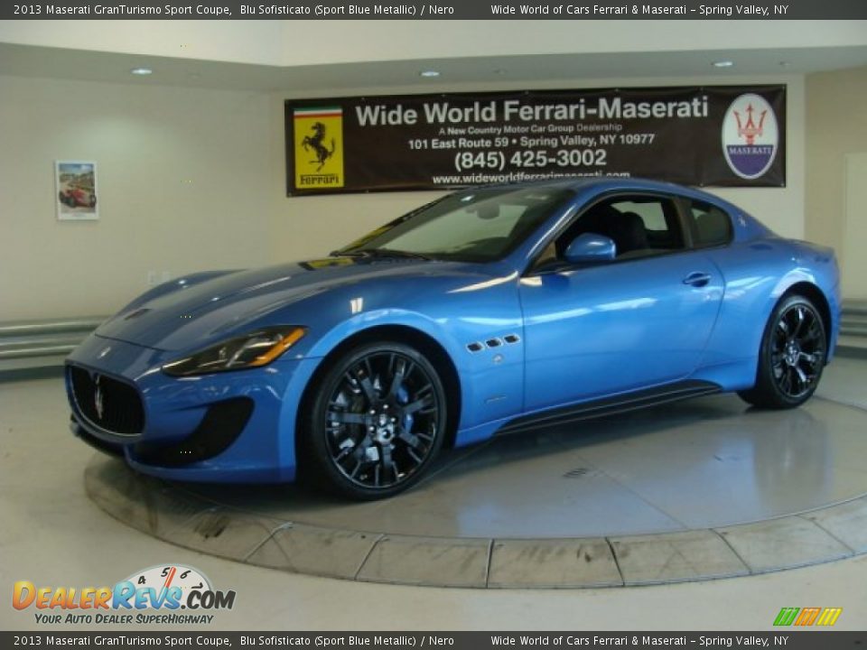 Front 3/4 View of 2013 Maserati GranTurismo Sport Coupe Photo #3