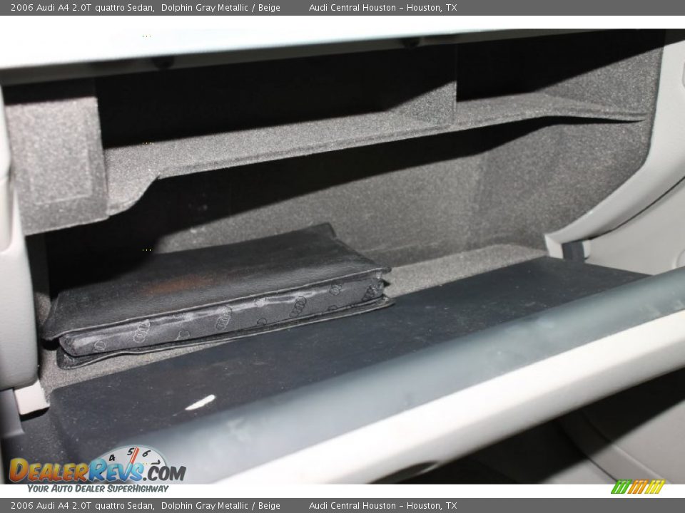2006 Audi A4 2.0T quattro Sedan Dolphin Gray Metallic / Beige Photo #25