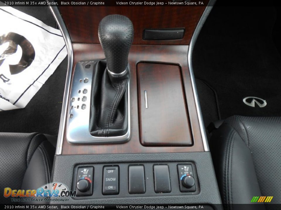 2010 Infiniti M 35x AWD Sedan Black Obsidian / Graphite Photo #24