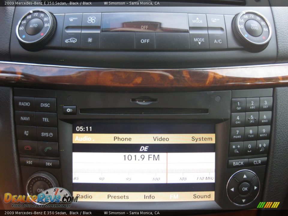 2009 Mercedes-Benz E 350 Sedan Black / Black Photo #12