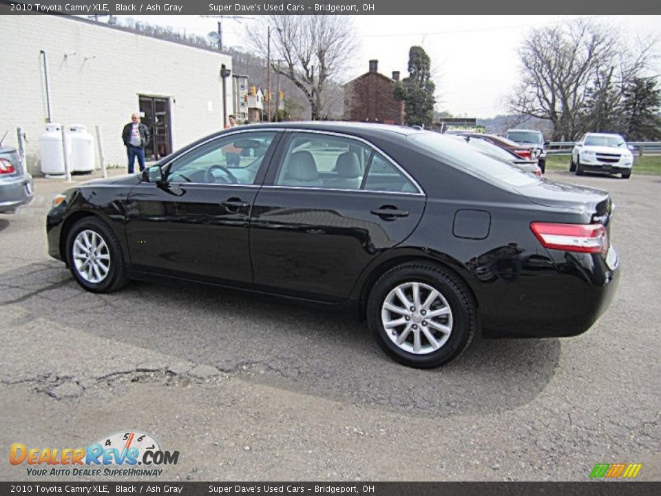 2010 Toyota Camry XLE Black / Ash Gray Photo #3