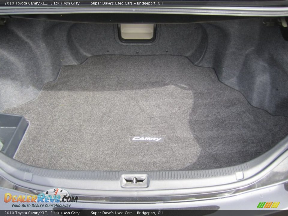 2010 Toyota Camry XLE Black / Ash Gray Photo #26