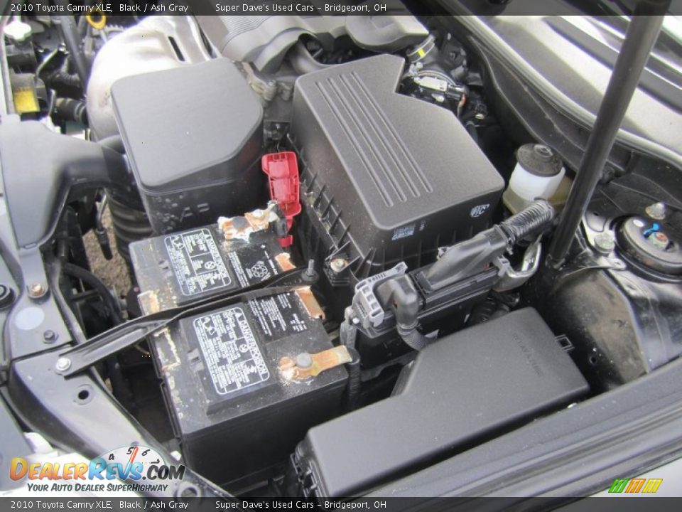 2010 Toyota Camry XLE Black / Ash Gray Photo #31