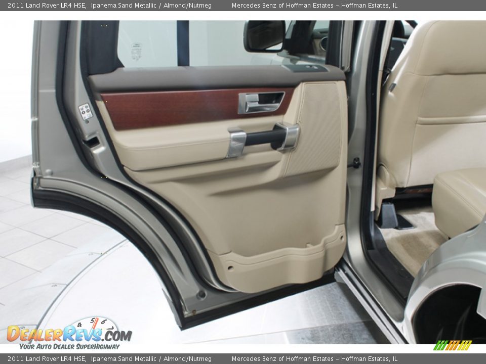 2011 Land Rover LR4 HSE Ipanema Sand Metallic / Almond/Nutmeg Photo #15