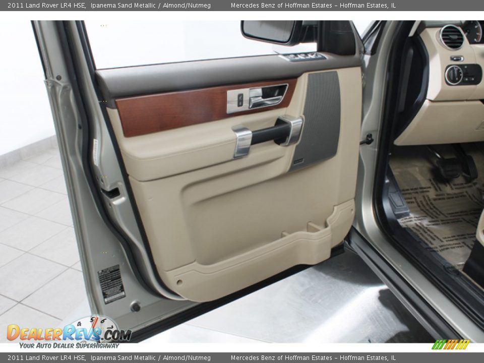 2011 Land Rover LR4 HSE Ipanema Sand Metallic / Almond/Nutmeg Photo #16