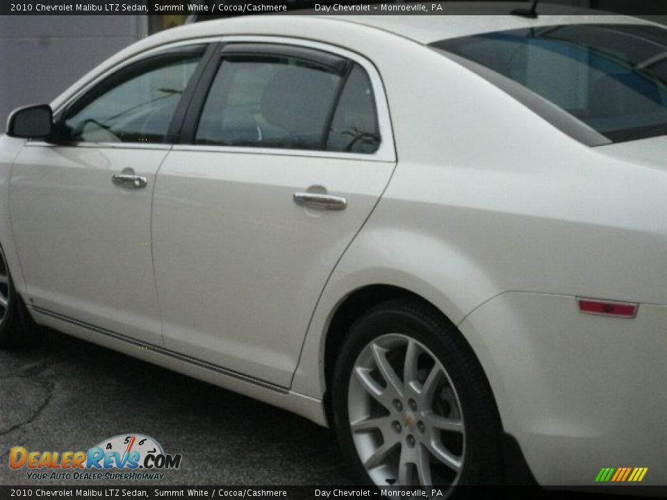 2010 Chevrolet Malibu LTZ Sedan Summit White / Cocoa/Cashmere Photo #3