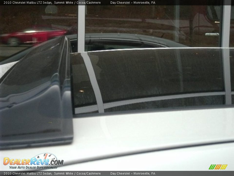 2010 Chevrolet Malibu LTZ Sedan Summit White / Cocoa/Cashmere Photo #6