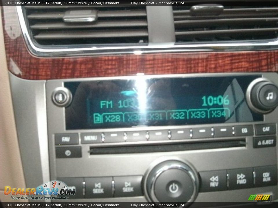 2010 Chevrolet Malibu LTZ Sedan Summit White / Cocoa/Cashmere Photo #11