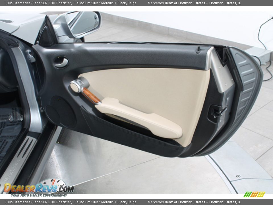 2009 Mercedes-Benz SLK 300 Roadster Palladium Silver Metallic / Black/Beige Photo #14
