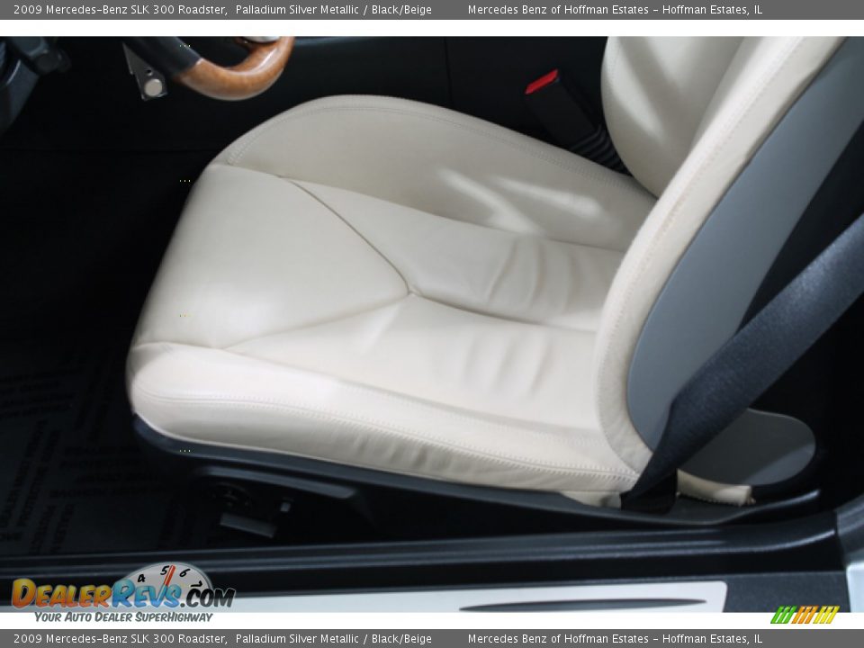 2009 Mercedes-Benz SLK 300 Roadster Palladium Silver Metallic / Black/Beige Photo #18
