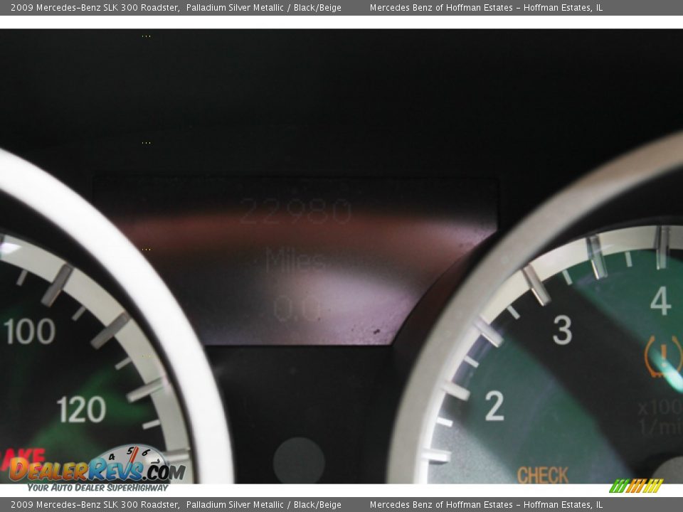 2009 Mercedes-Benz SLK 300 Roadster Palladium Silver Metallic / Black/Beige Photo #22