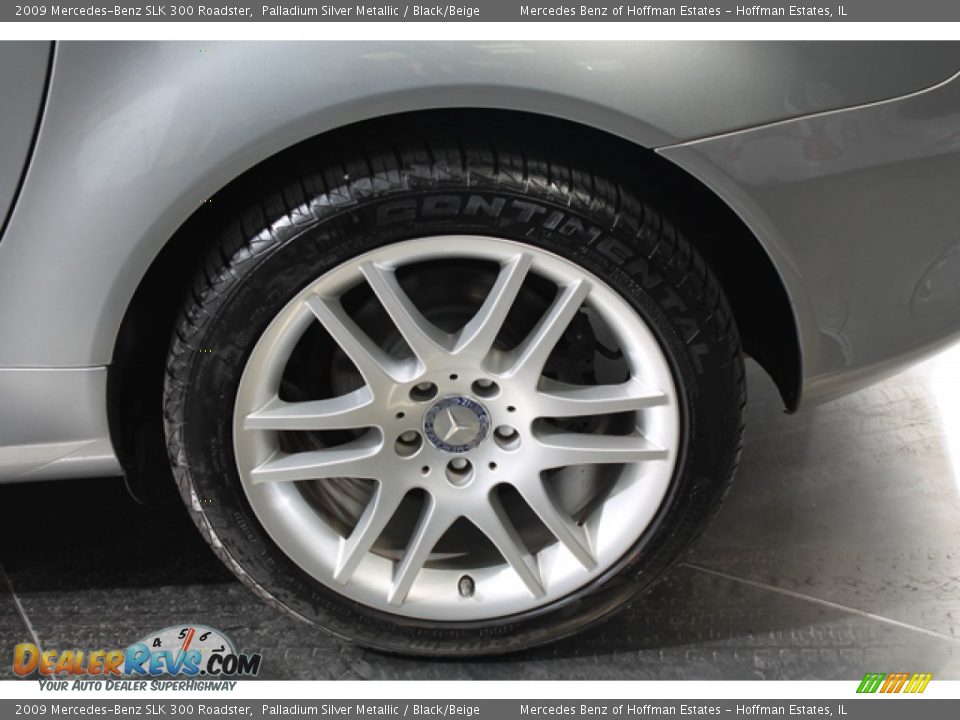 2009 Mercedes-Benz SLK 300 Roadster Palladium Silver Metallic / Black/Beige Photo #25