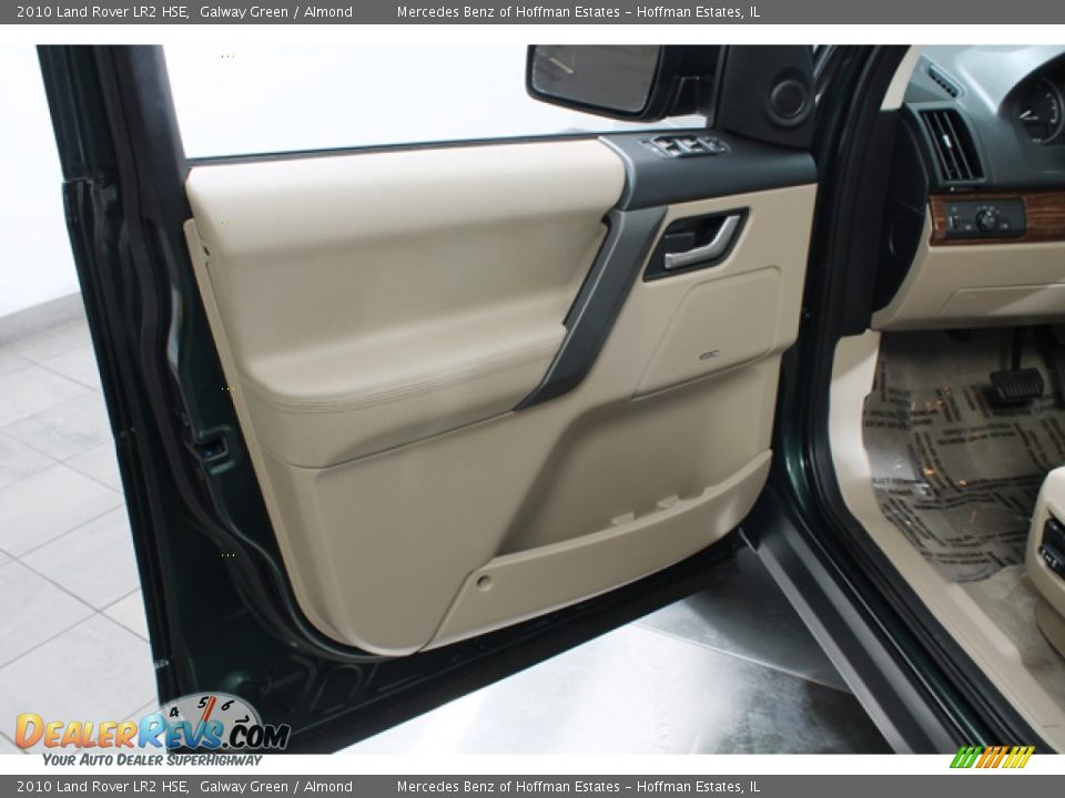 2010 Land Rover LR2 HSE Galway Green / Almond Photo #16