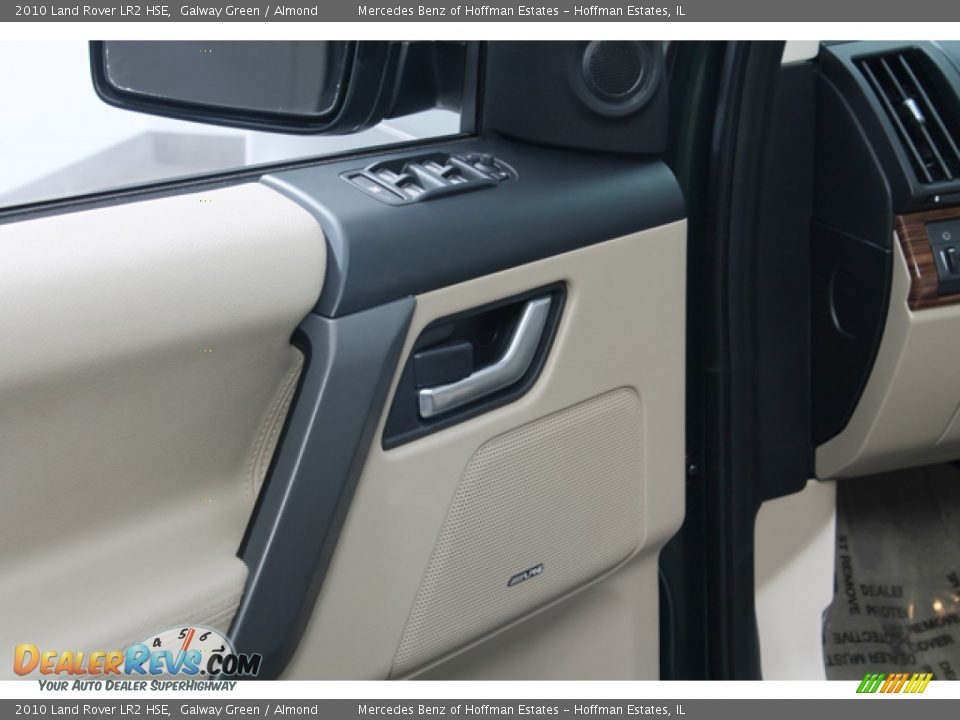 2010 Land Rover LR2 HSE Galway Green / Almond Photo #17