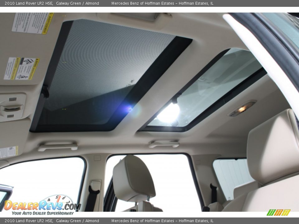 2010 Land Rover LR2 HSE Galway Green / Almond Photo #24