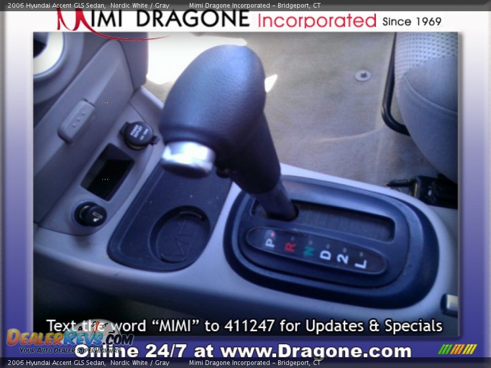 2006 Hyundai Accent GLS Sedan Nordic White / Gray Photo #16