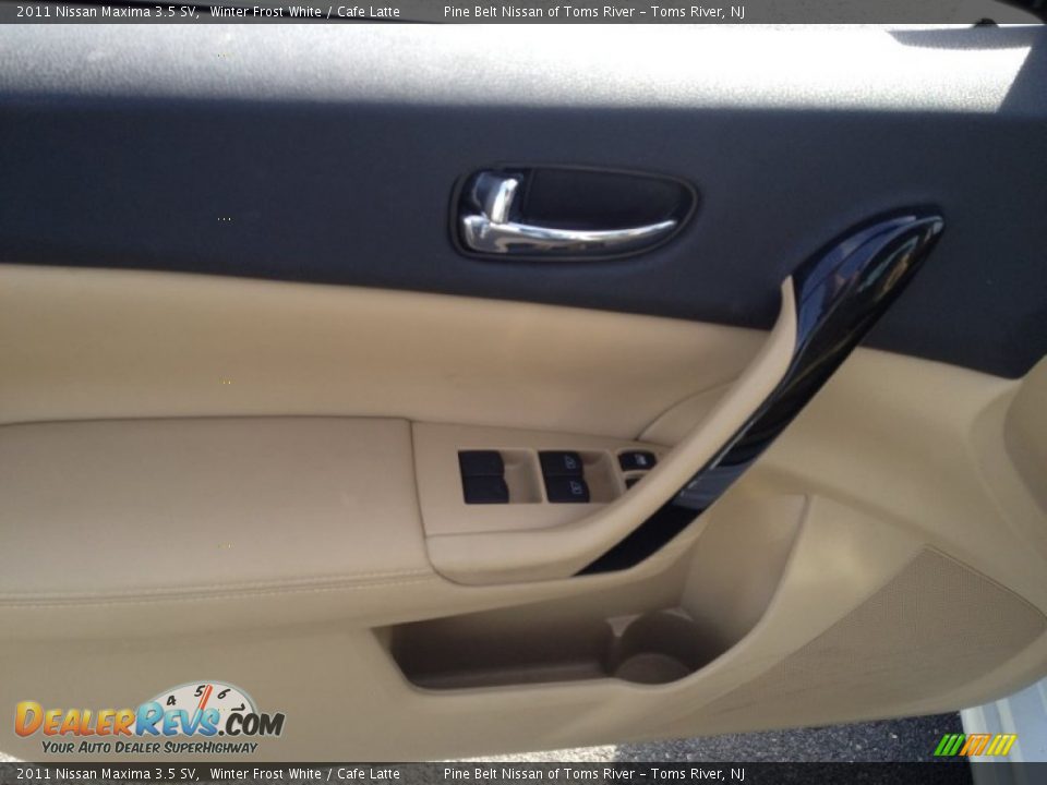 2011 Nissan Maxima 3.5 SV Winter Frost White / Cafe Latte Photo #10