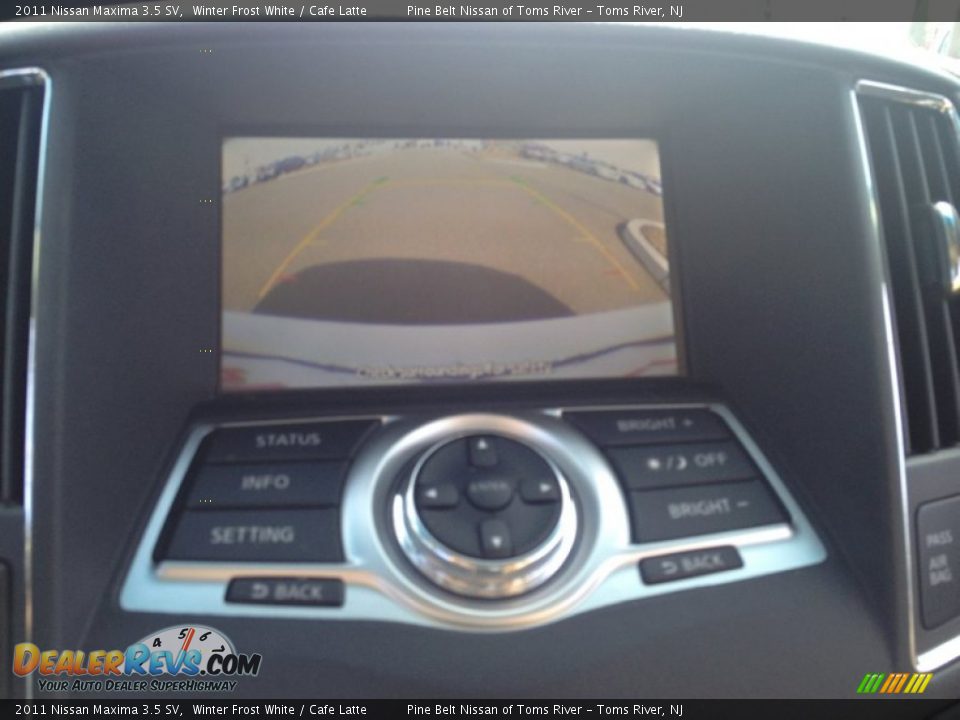 2011 Nissan Maxima 3.5 SV Winter Frost White / Cafe Latte Photo #14