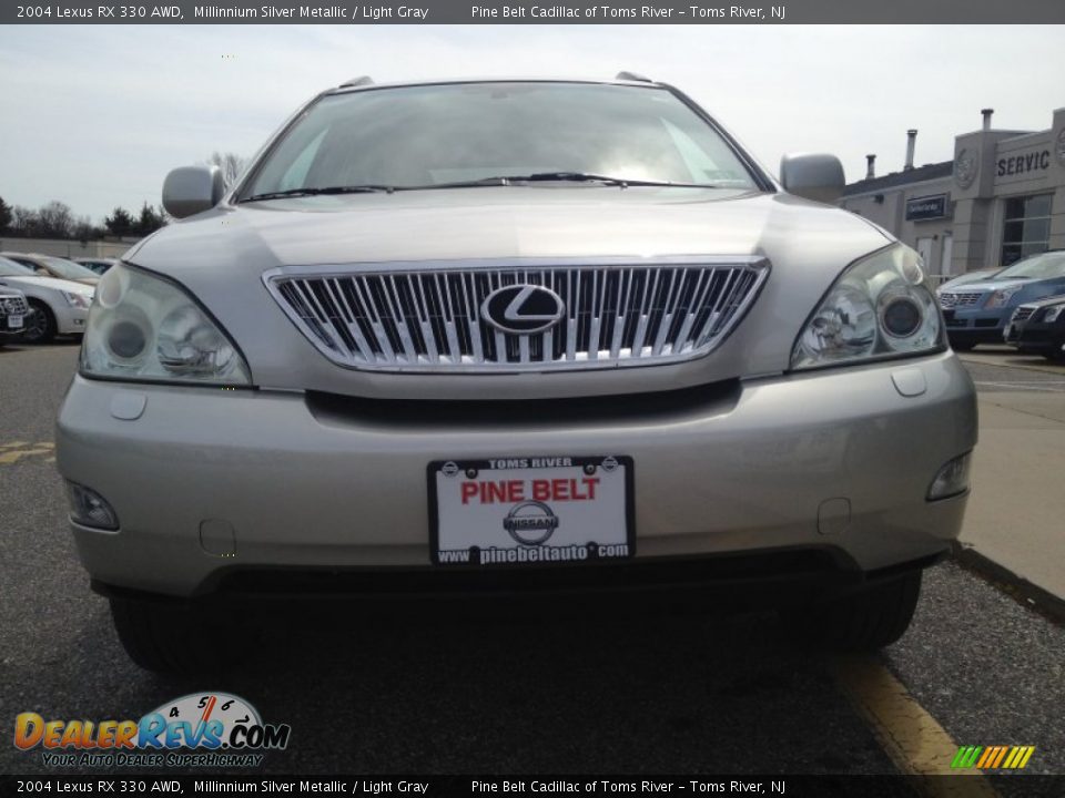 2004 Lexus RX 330 AWD Millinnium Silver Metallic / Light Gray Photo #2