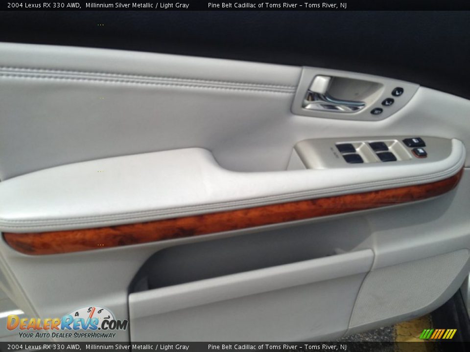 Door Panel of 2004 Lexus RX 330 AWD Photo #10