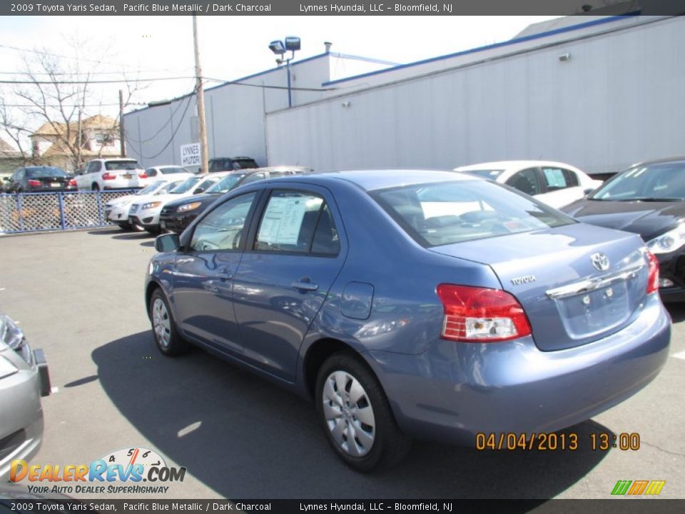 2009 Toyota Yaris Sedan Pacific Blue Metallic / Dark Charcoal Photo #4