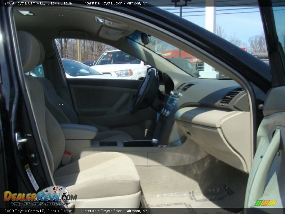 2009 Toyota Camry LE Black / Bisque Photo #21