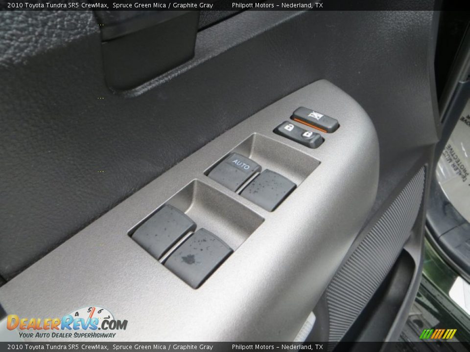 2010 Toyota Tundra SR5 CrewMax Spruce Green Mica / Graphite Gray Photo #36