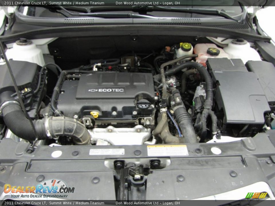 2011 Chevrolet Cruze LT Summit White / Medium Titanium Photo #4