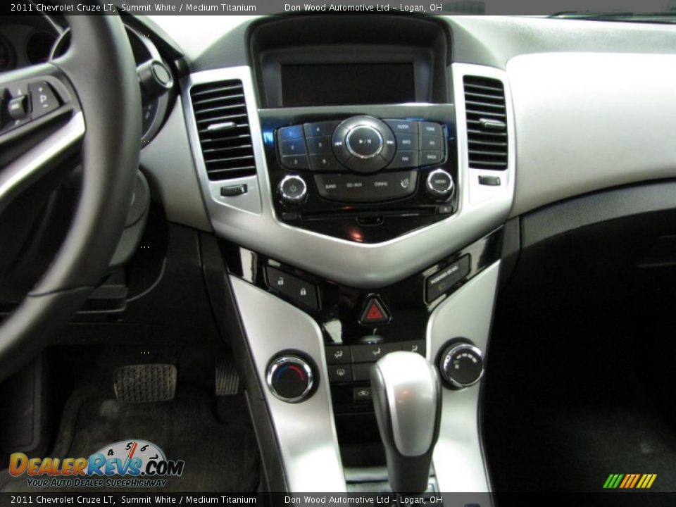 2011 Chevrolet Cruze LT Summit White / Medium Titanium Photo #20