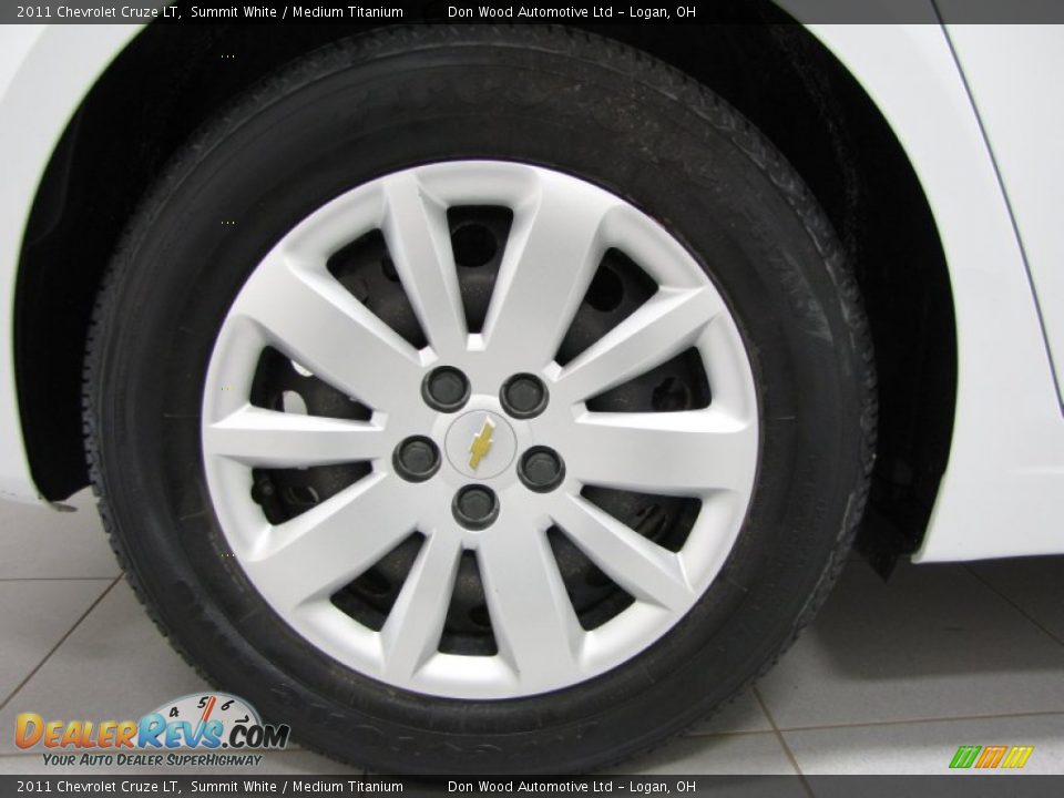 2011 Chevrolet Cruze LT Summit White / Medium Titanium Photo #22
