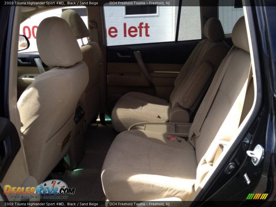 2009 Toyota Highlander Sport 4WD Black / Sand Beige Photo #9