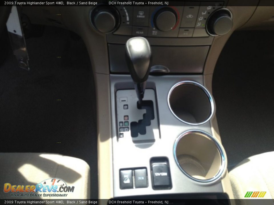 2009 Toyota Highlander Sport 4WD Black / Sand Beige Photo #19